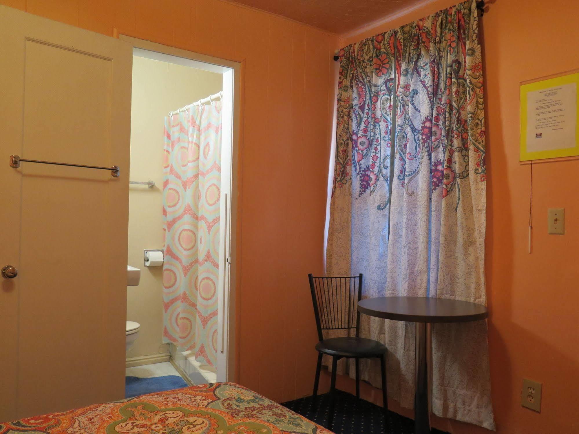 Pillow Talk Motel Wellington Exterior foto